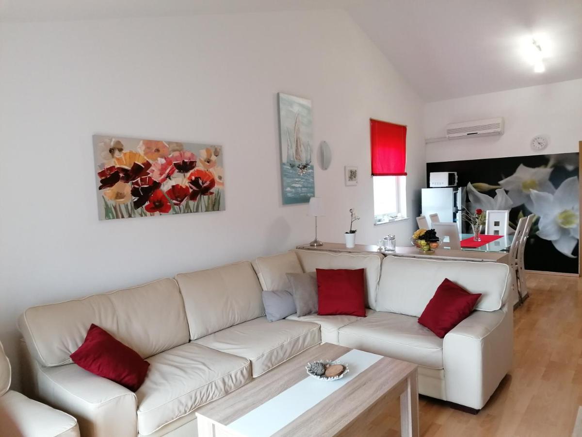 Apartment Pasa Medolino Esterno foto