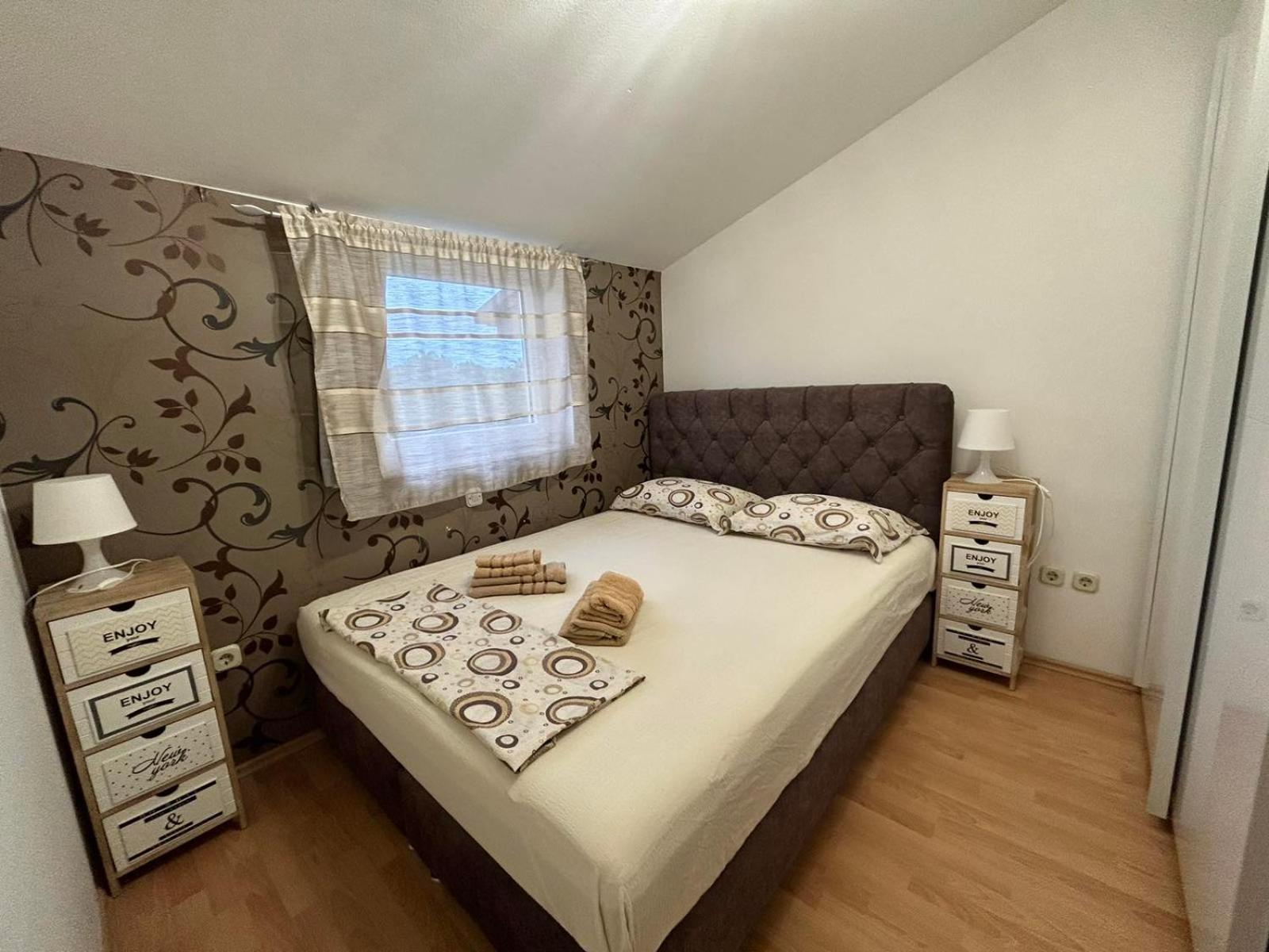 Apartment Pasa Medolino Esterno foto